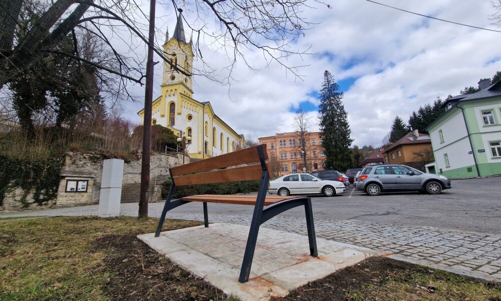 Město Vsetín vyslyšelo občany: Přibude 15 nových laviček