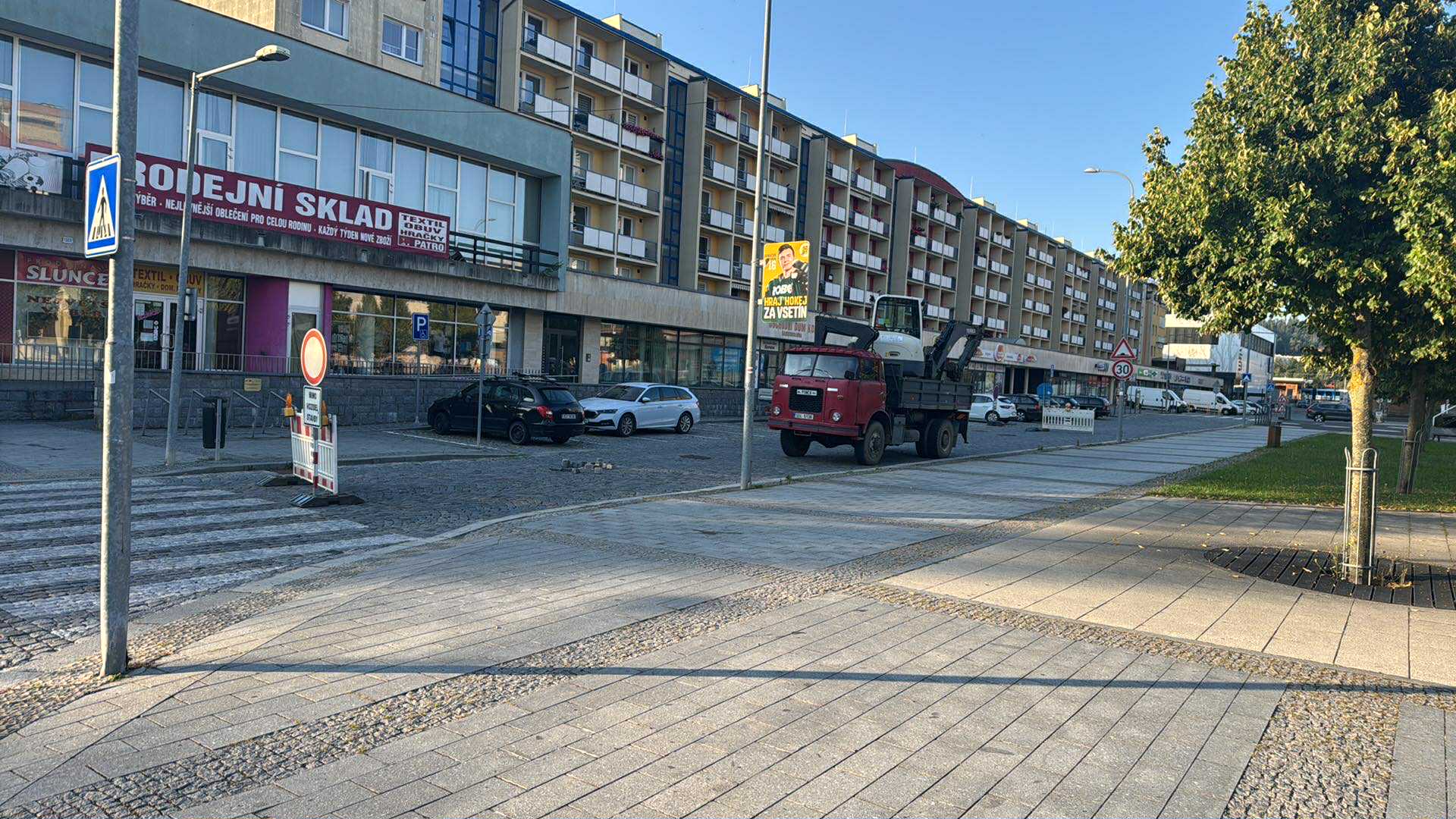 Vsetín upozorňuje na uzavírku části ulice Žerotínova