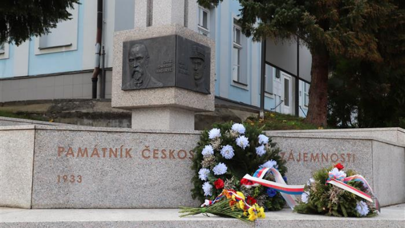 Valašské Klobouky rozzáří Světlo pro republiku s koncertem