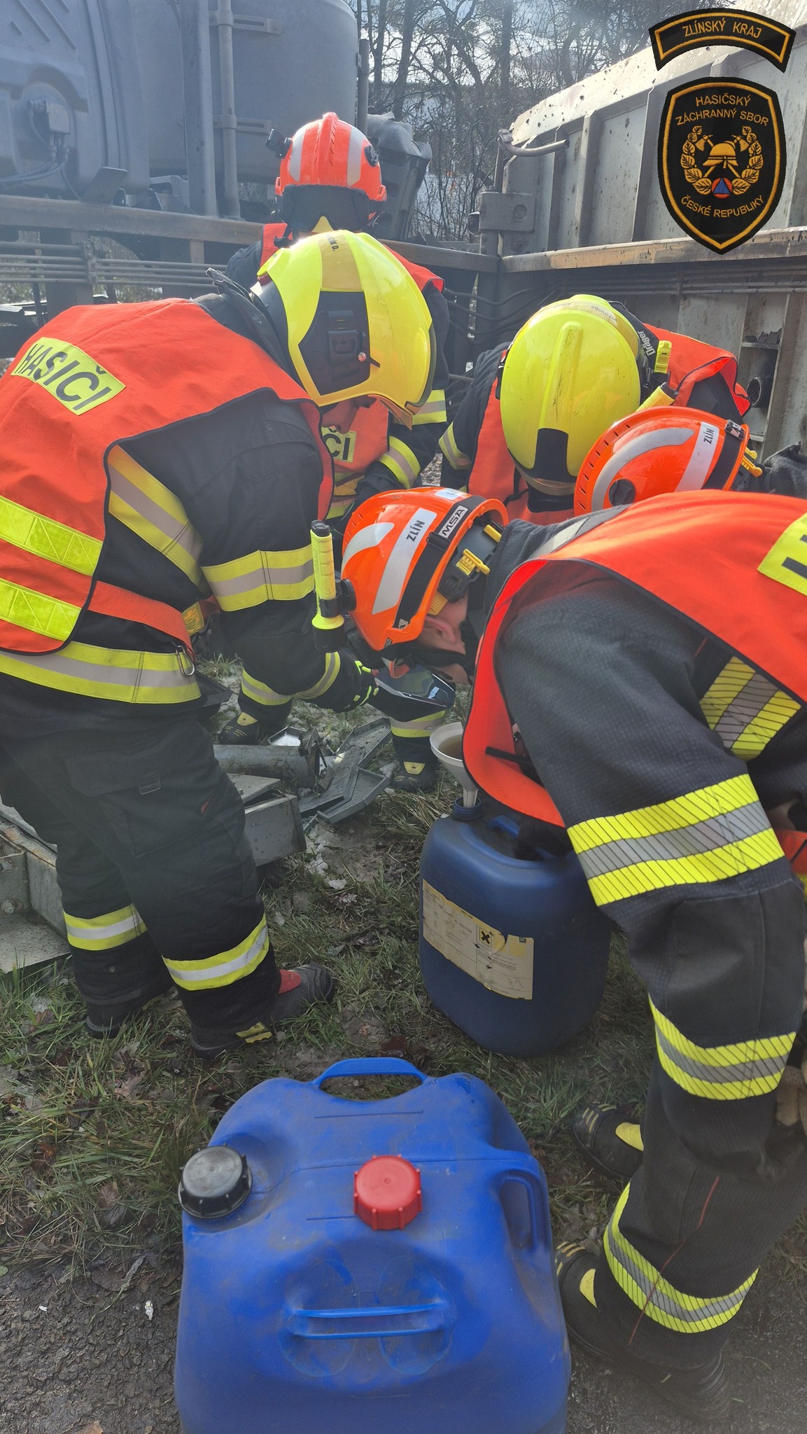 Střet vlaku a kamionu u Vizovic zastavil dopravu.