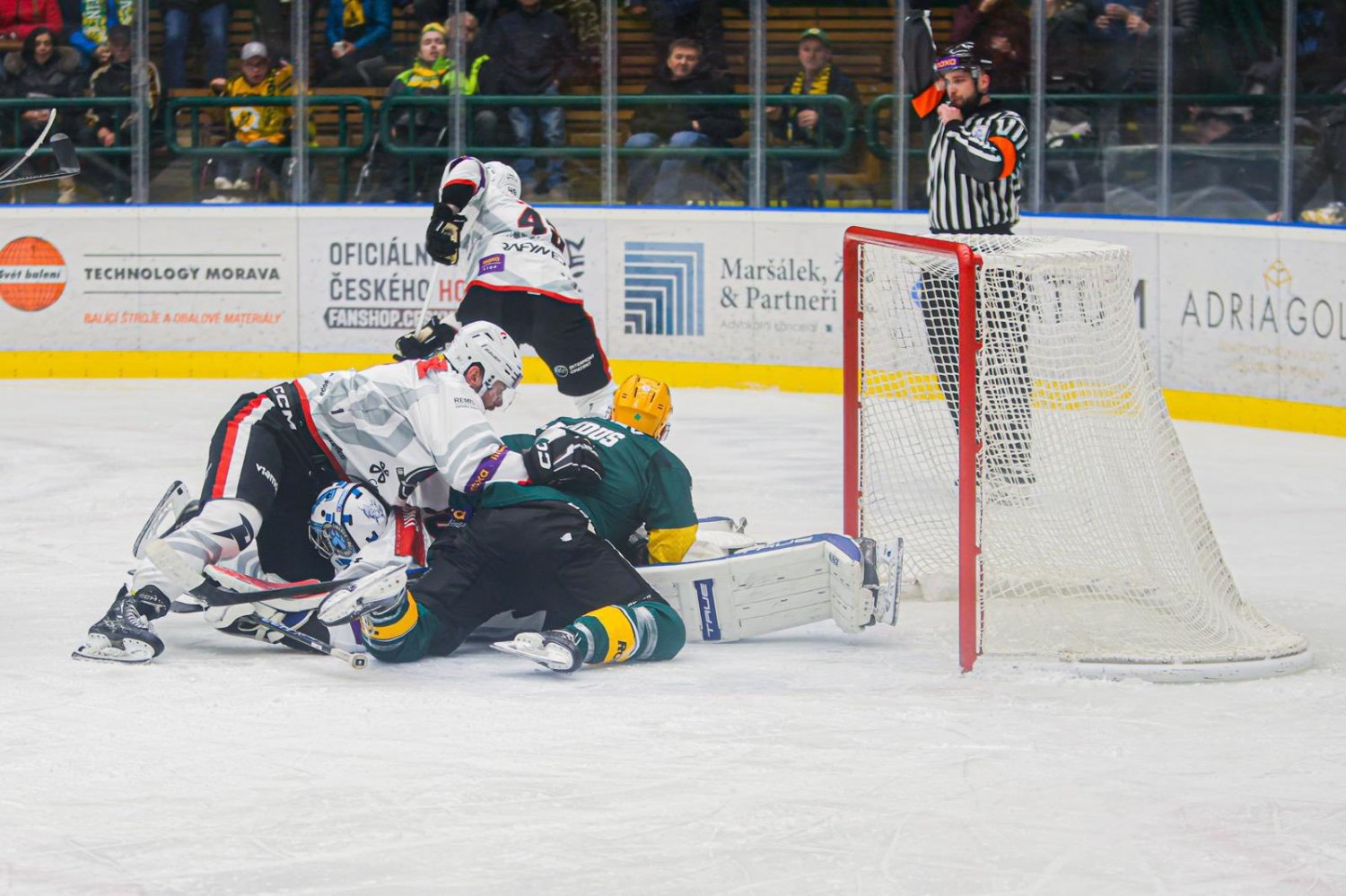 Vsetín jednoznačně přestřílel svého soupeře, na body to ale nestačilo.