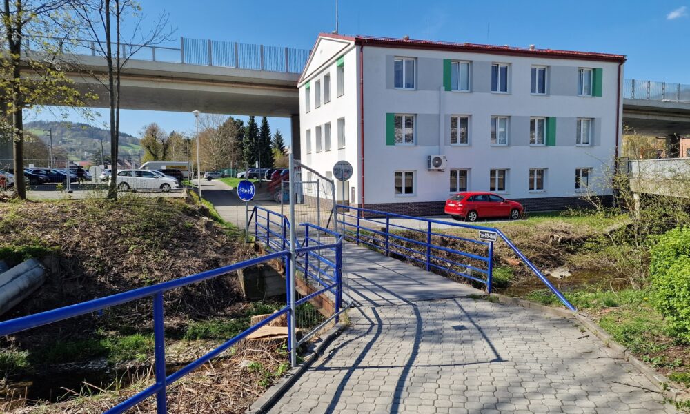 Vsetín opraví cyklostezku u SBD, vznikne i nová lávka