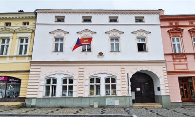 Valašské Meziříčí řeší obvinění pedagoga, přišel o místo kurátora