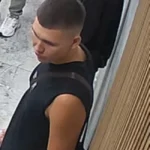 Policie hledá tři muže, mohou pomoci objasnit násilný čin