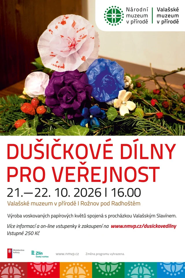 Rožnov připomene staré dušičkové zvyky, papírové růže a vosk